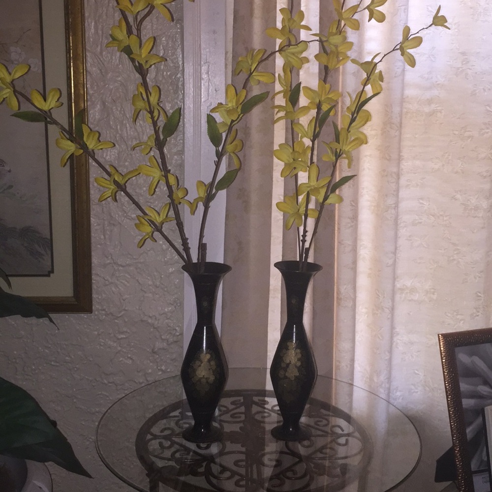 Vintage Black/Brass Vase Set